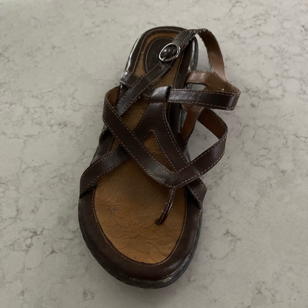 Born size 8 brown sandal - Picture 2 of 5